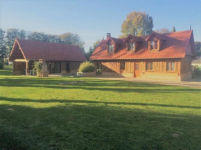 gîte composé de 2 maisons avec cheminée et sauna